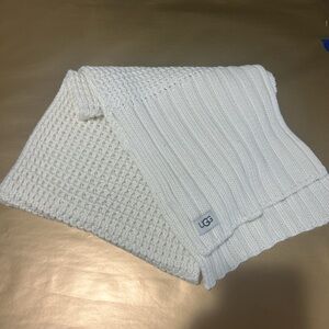 UGG White Knit Scarf
